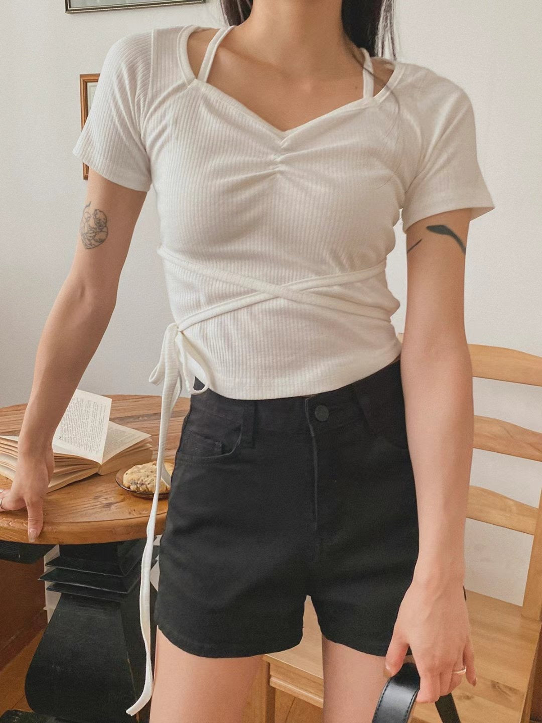 【PRE ORDER】多種穿法high CP Top