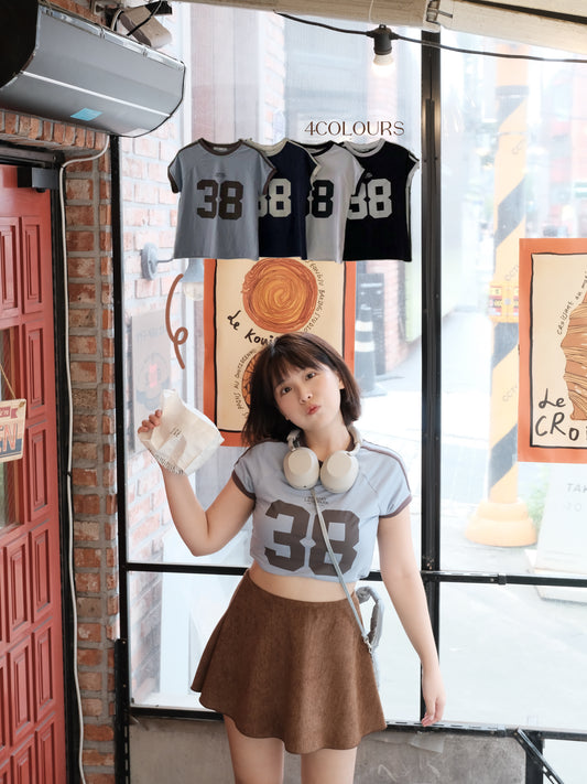 運動風撞色大彈性短身上衣