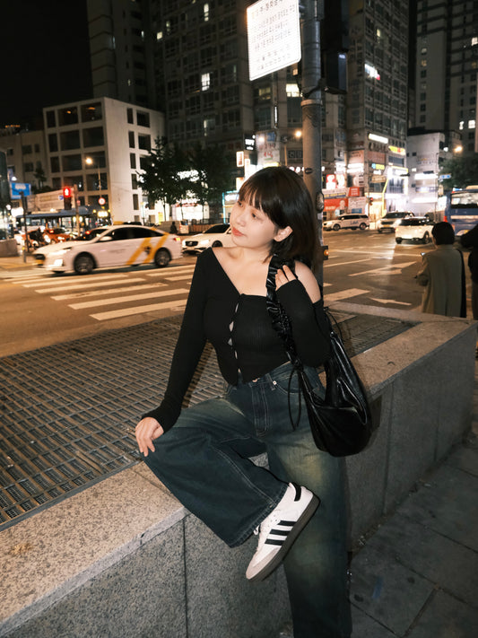 【 秋冬comeback 】爆扣修腰跌膊上衣