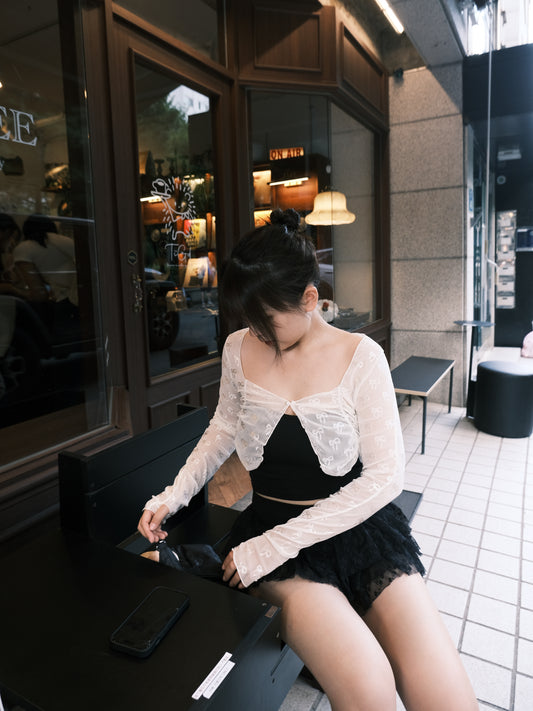 細緻位100分!! 蝴蝶結印花Lace外套