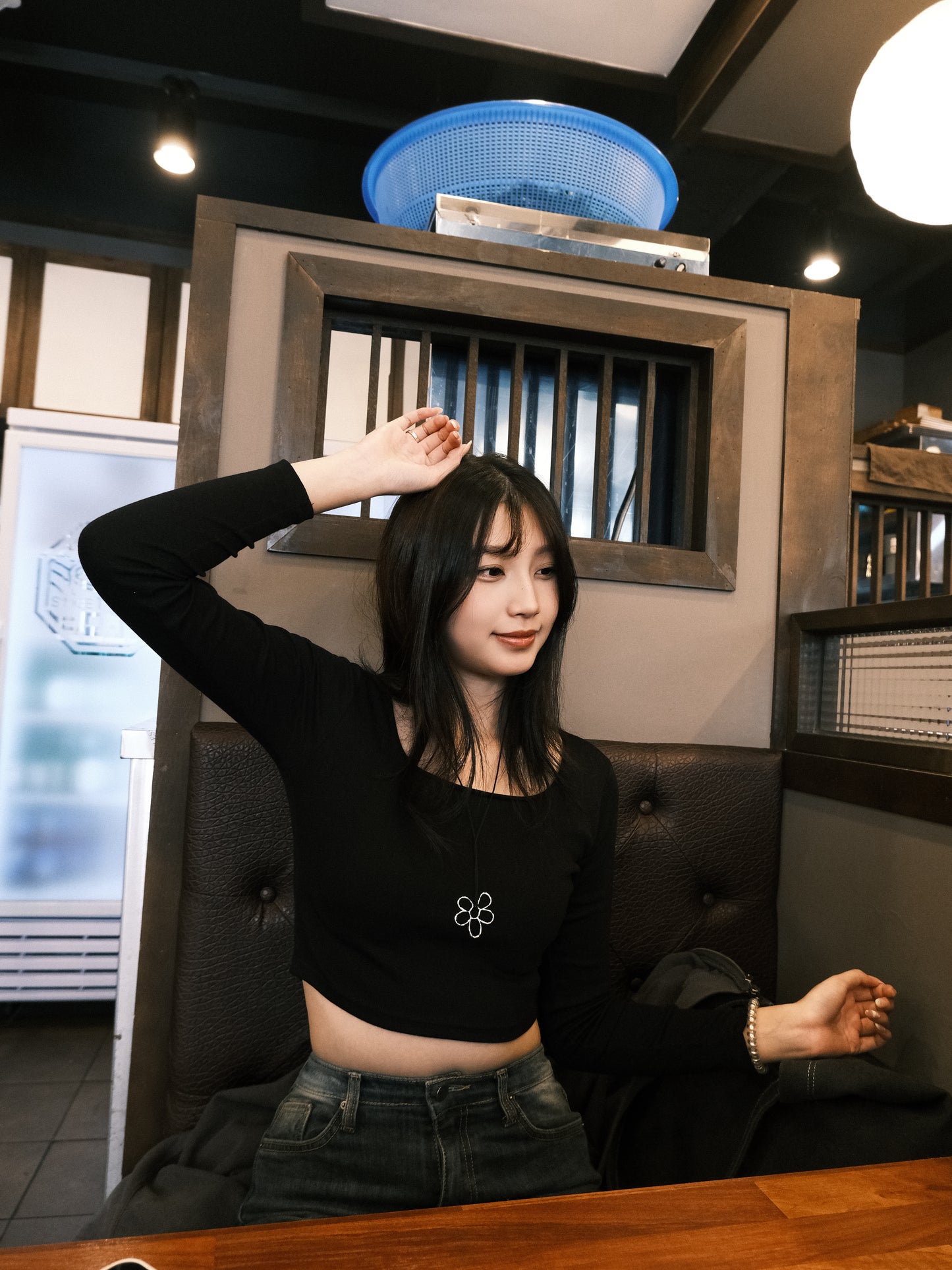 ‹KR 19› 必須包色吧!! 白色不透雙層短身方領長袖上衣