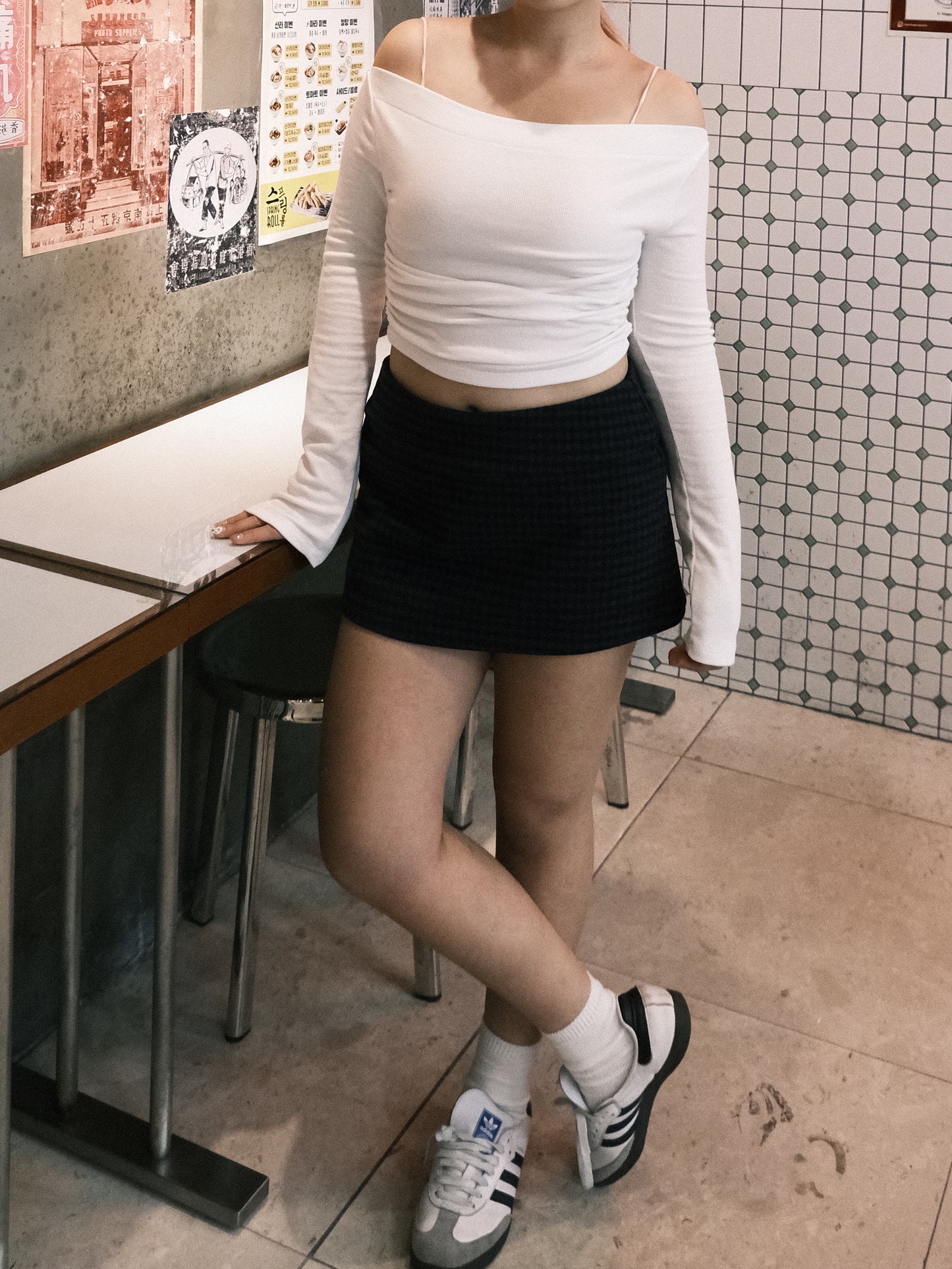 ‹ KR20 › \ 絕對會成為你衣櫃最親膚嘅上衣!! / 超軟彈內有絨毛一字膊