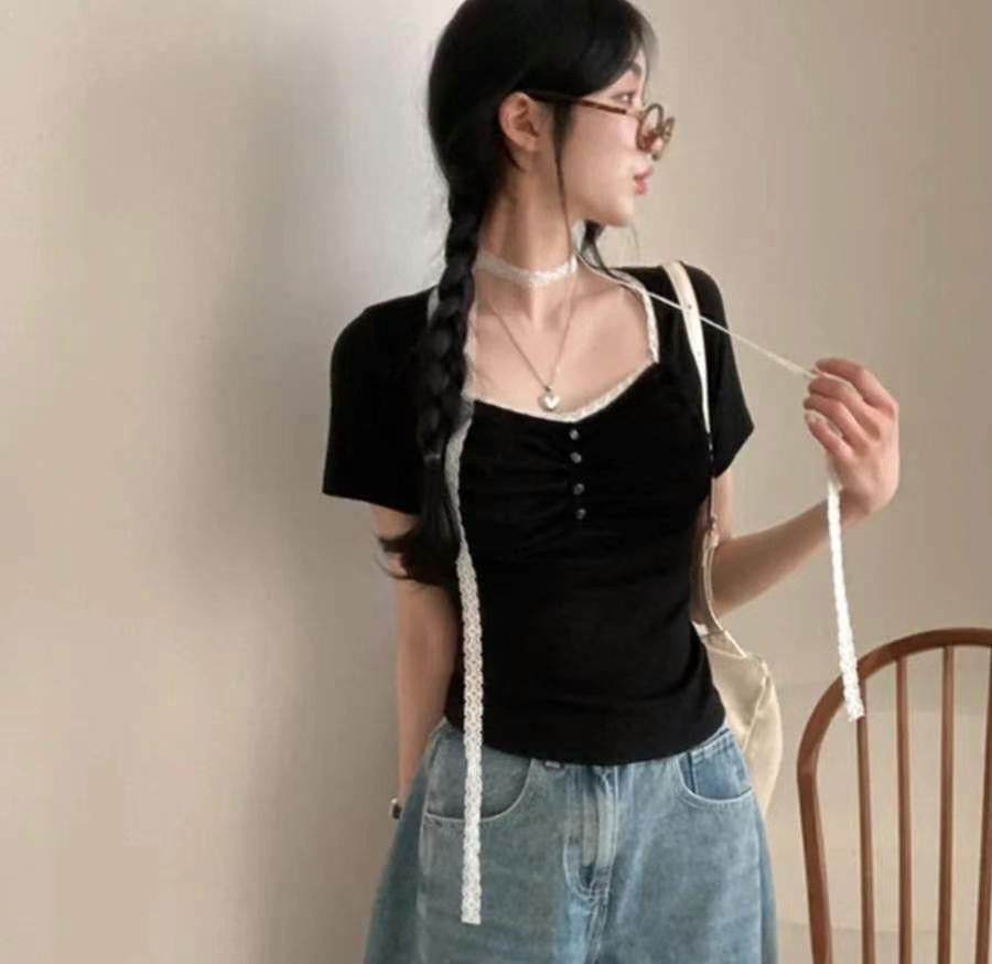 【PRE ORDER】小束胸Lace邊邊Top