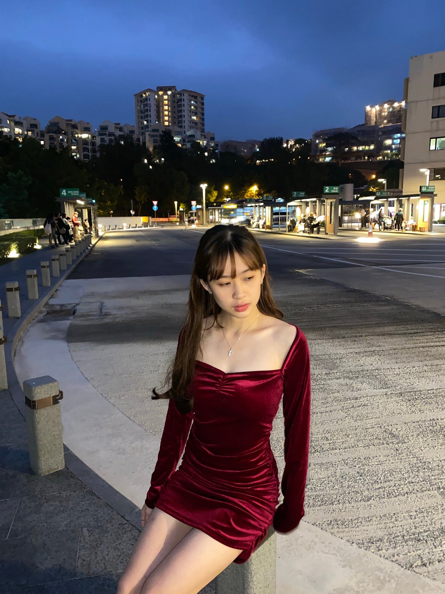 CHRISTMAS🎄 100分性感大方領天鵝絨連身裙