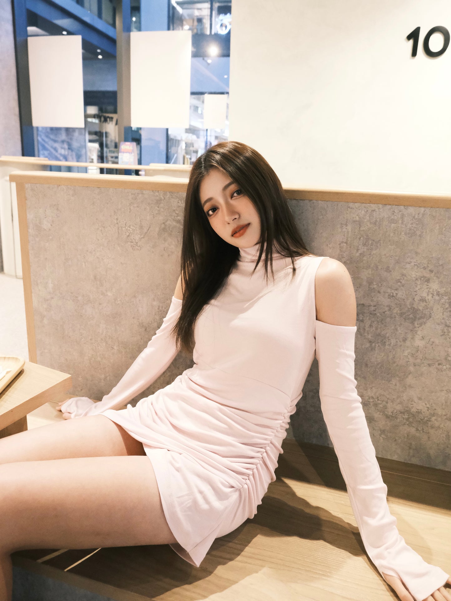 【 Christmas 額外8折🎅🏻🎄】超靚露膊企領顯瘦OPS