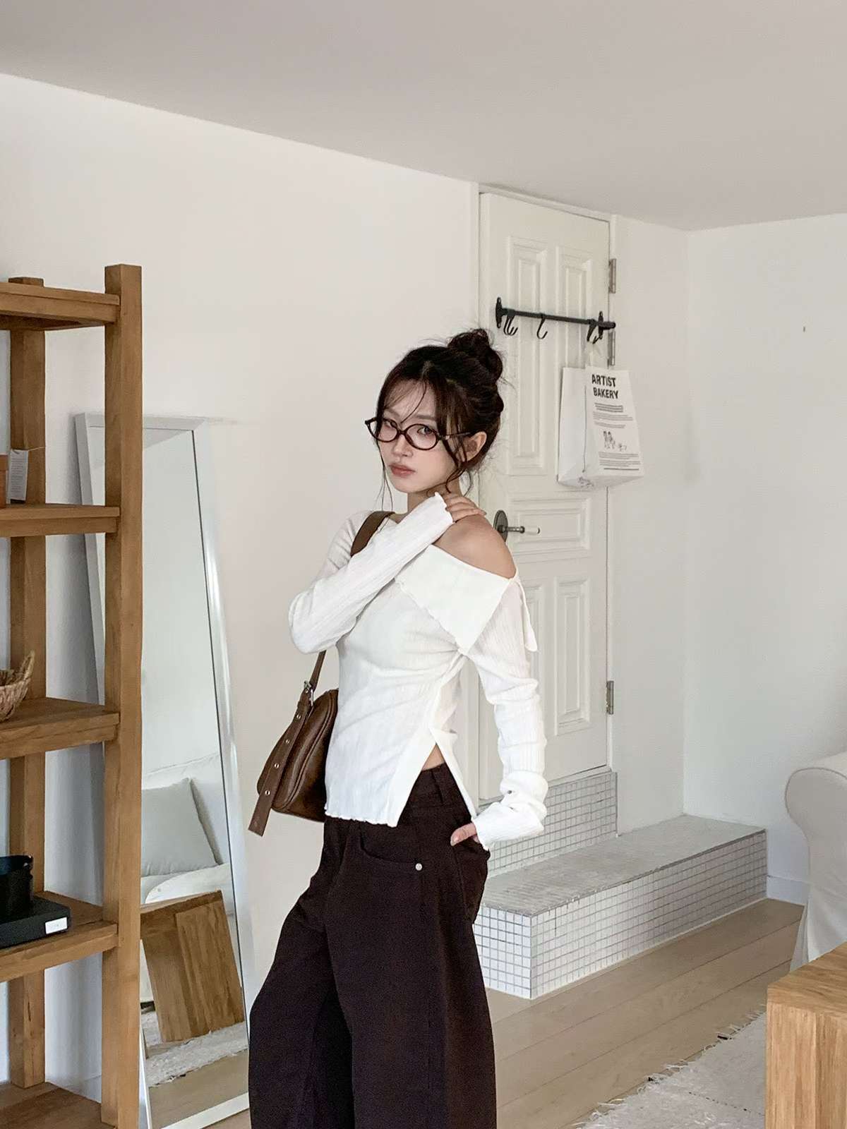 ※預購 反領開叉小捲邊一字膊