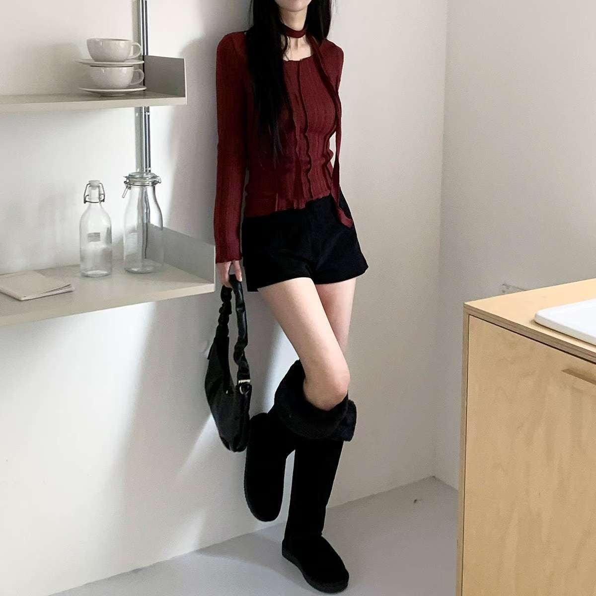 ※預購 明線不規則特色連頸帶上衣