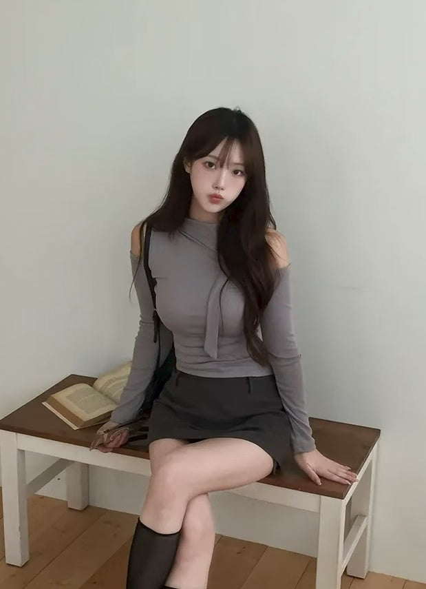 ※預購 女人味up!! 企領露膊綁頸上衣