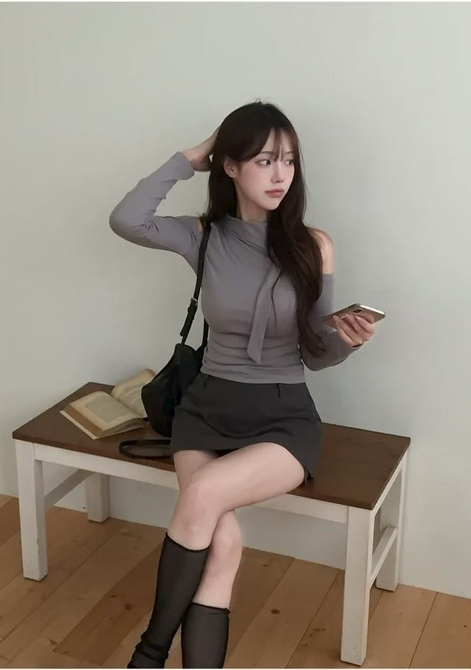 ※預購 女人味up!! 企領露膊綁頸上衣