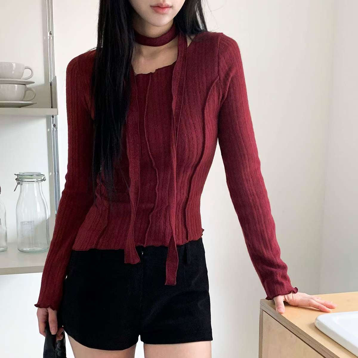 ※預購 明線不規則特色連頸帶上衣