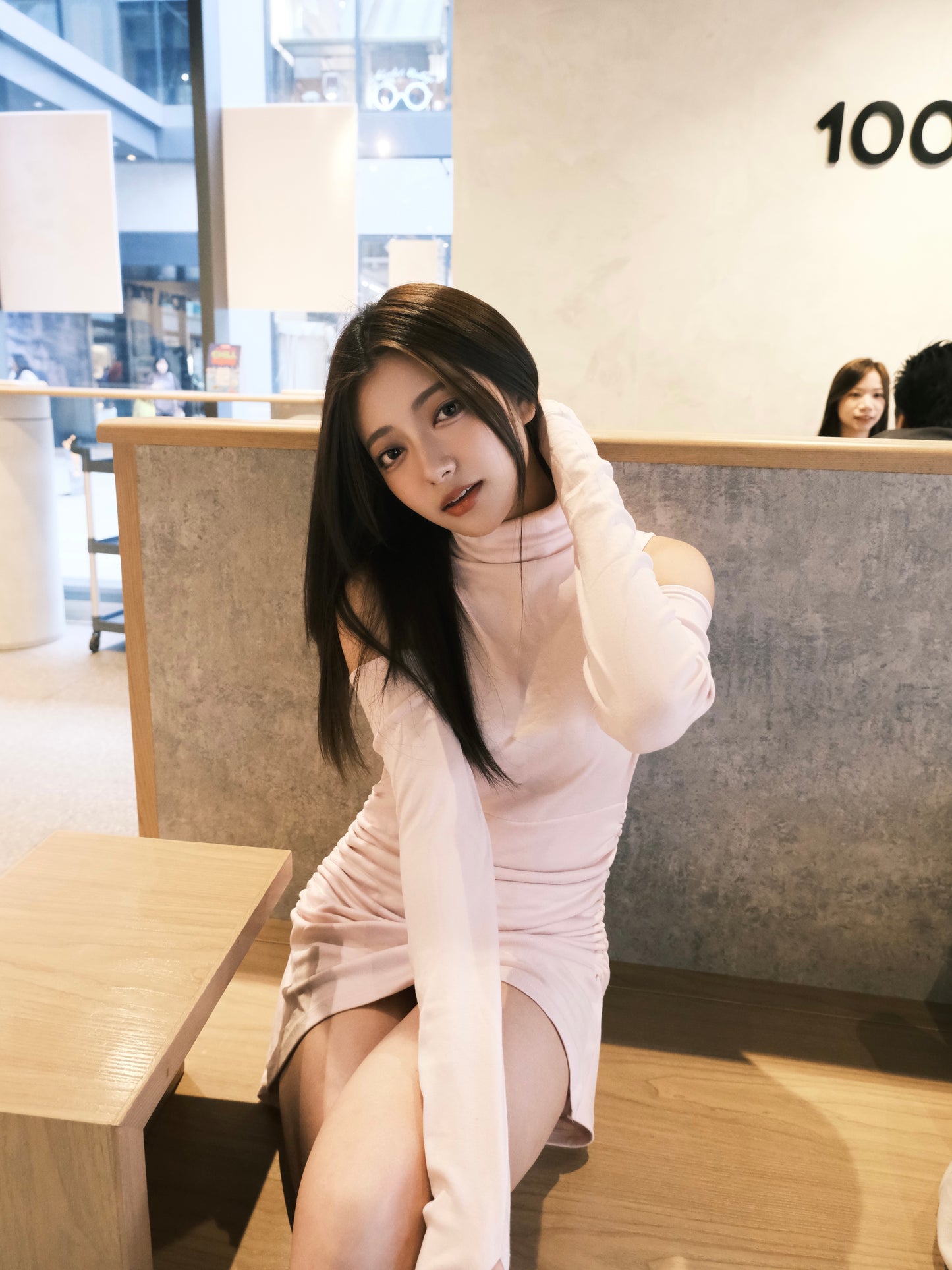 【 Christmas 額外8折🎅🏻🎄】超靚露膊企領顯瘦OPS