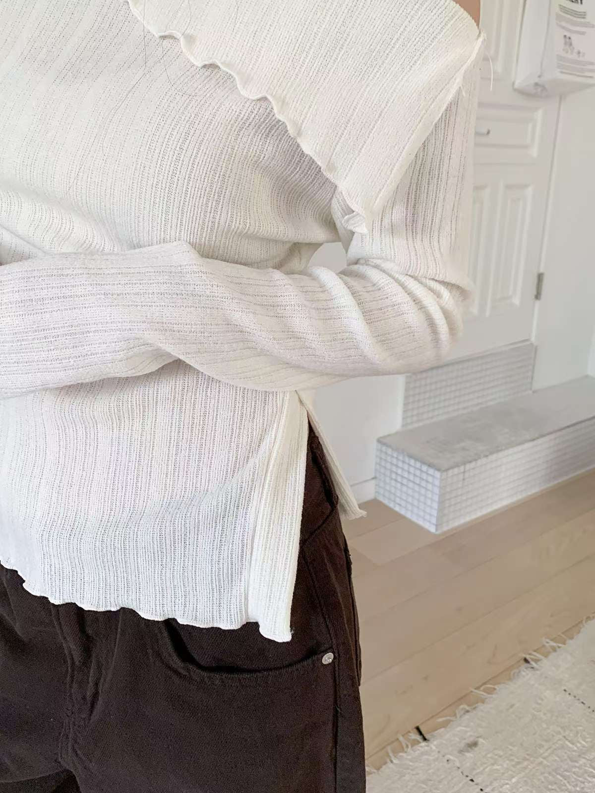 ※預購 反領開叉小捲邊一字膊