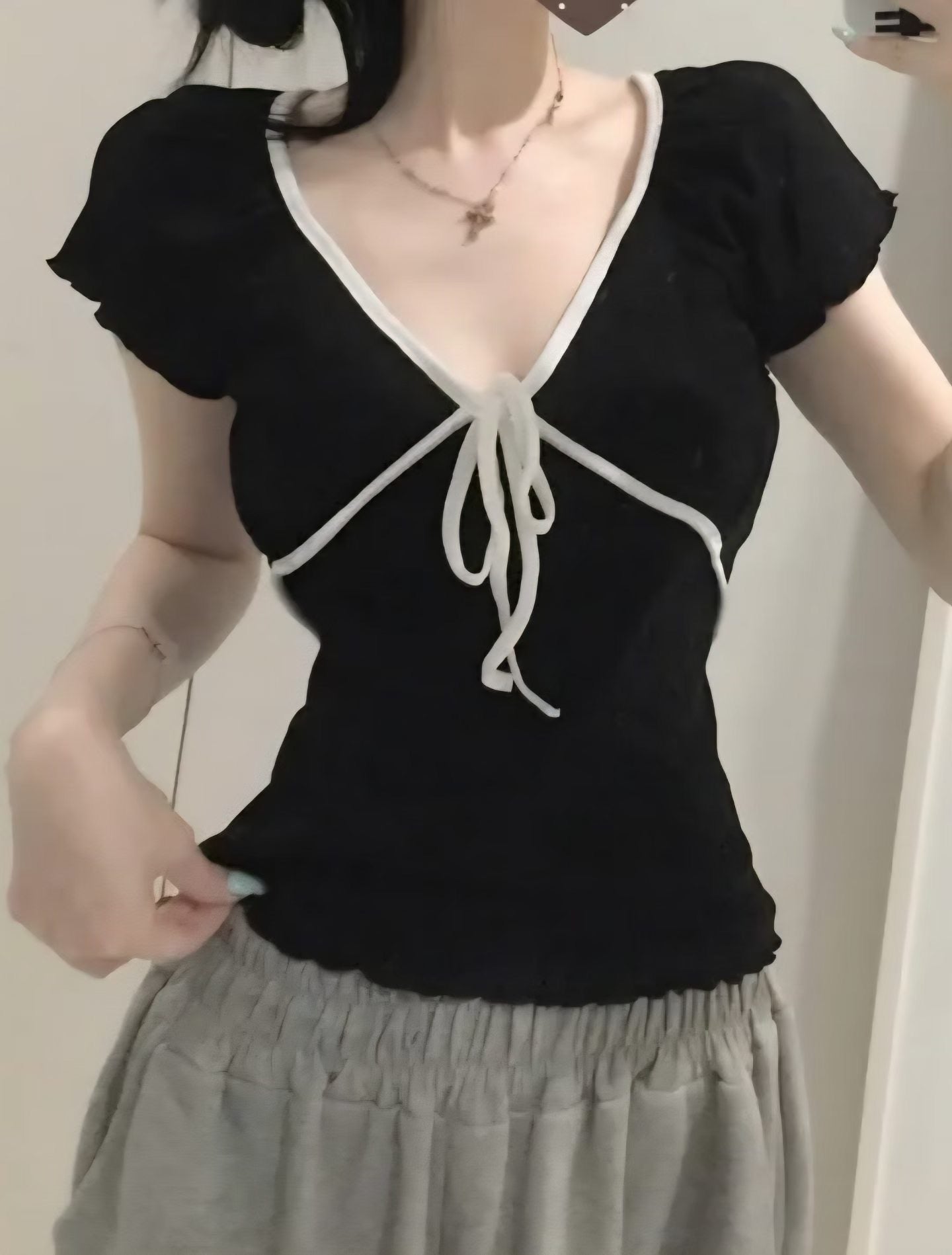〖慶祝新網站〗可愛性感拼色低胸上衣 ‹3色入›