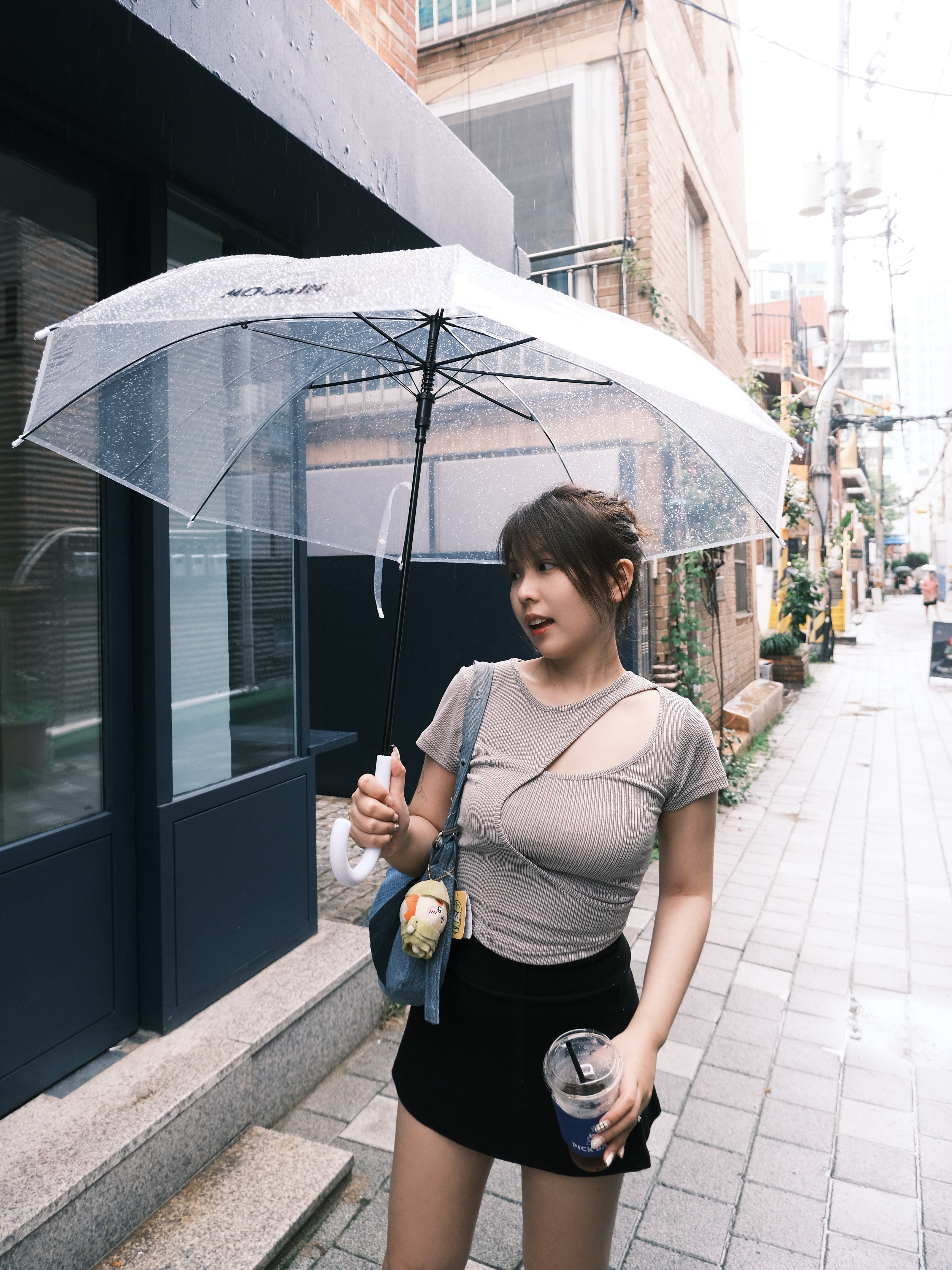 賣出80+ 小性感露上胸超修腰上衣 ‹2色入›