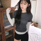 假兩件拼色簡約上衣
