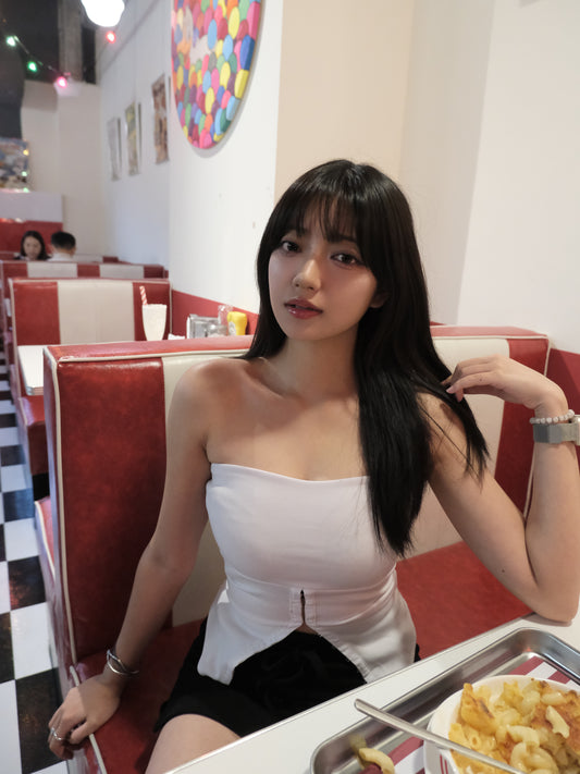 【New Arrivals】無肩帶心型領Hot Girls 爆扣上衣