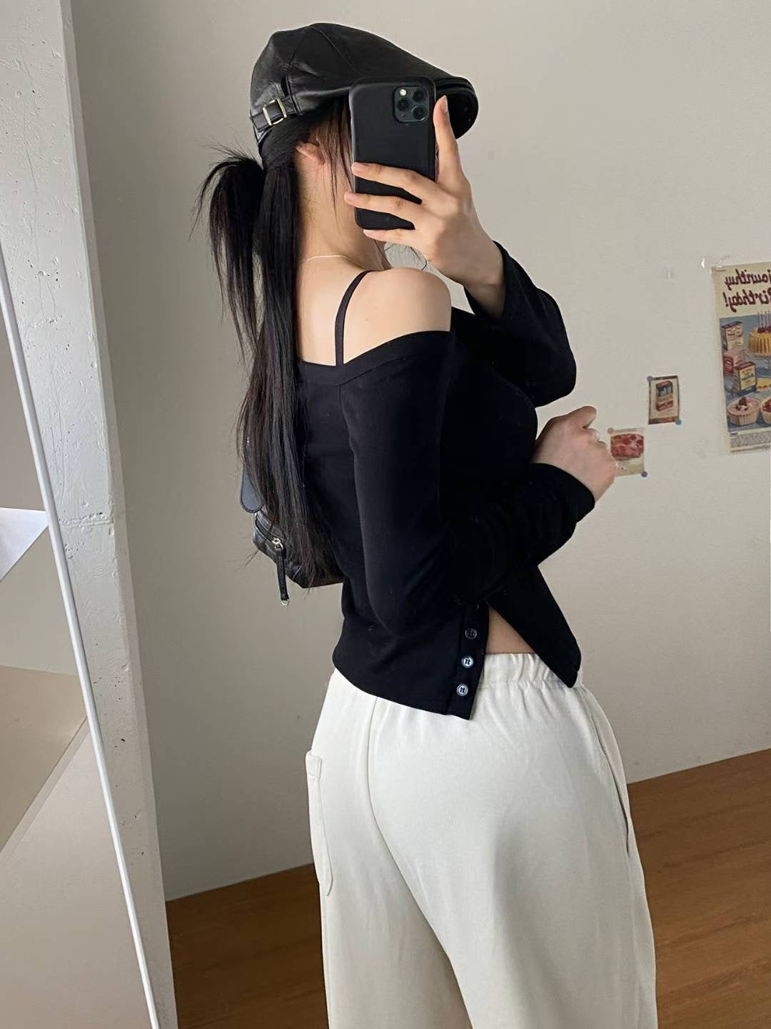 ※預購 特色小可愛開扣單肩上衣