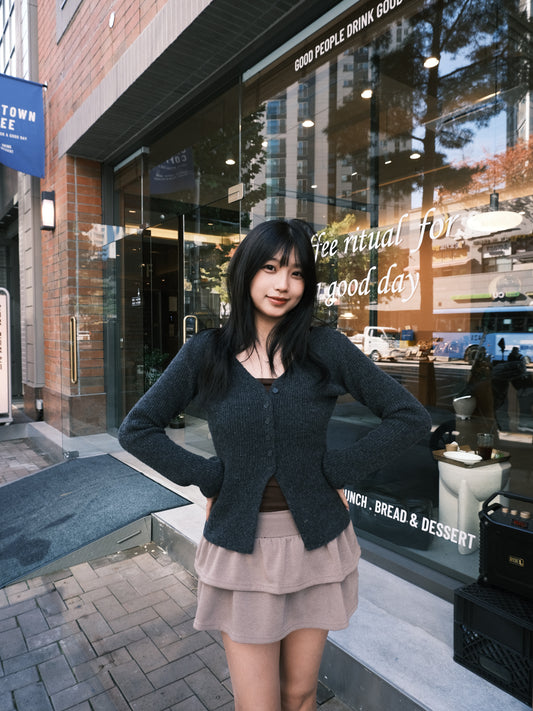 ‹ KR20 › \有打底褲/ 軟綿綿秋冬款蛋糕裙