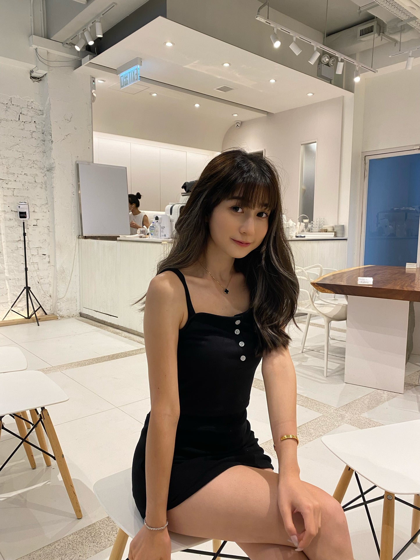 [春夏COMEBACK] 熱賣Restock!! 扣鈕款吊帶小背心