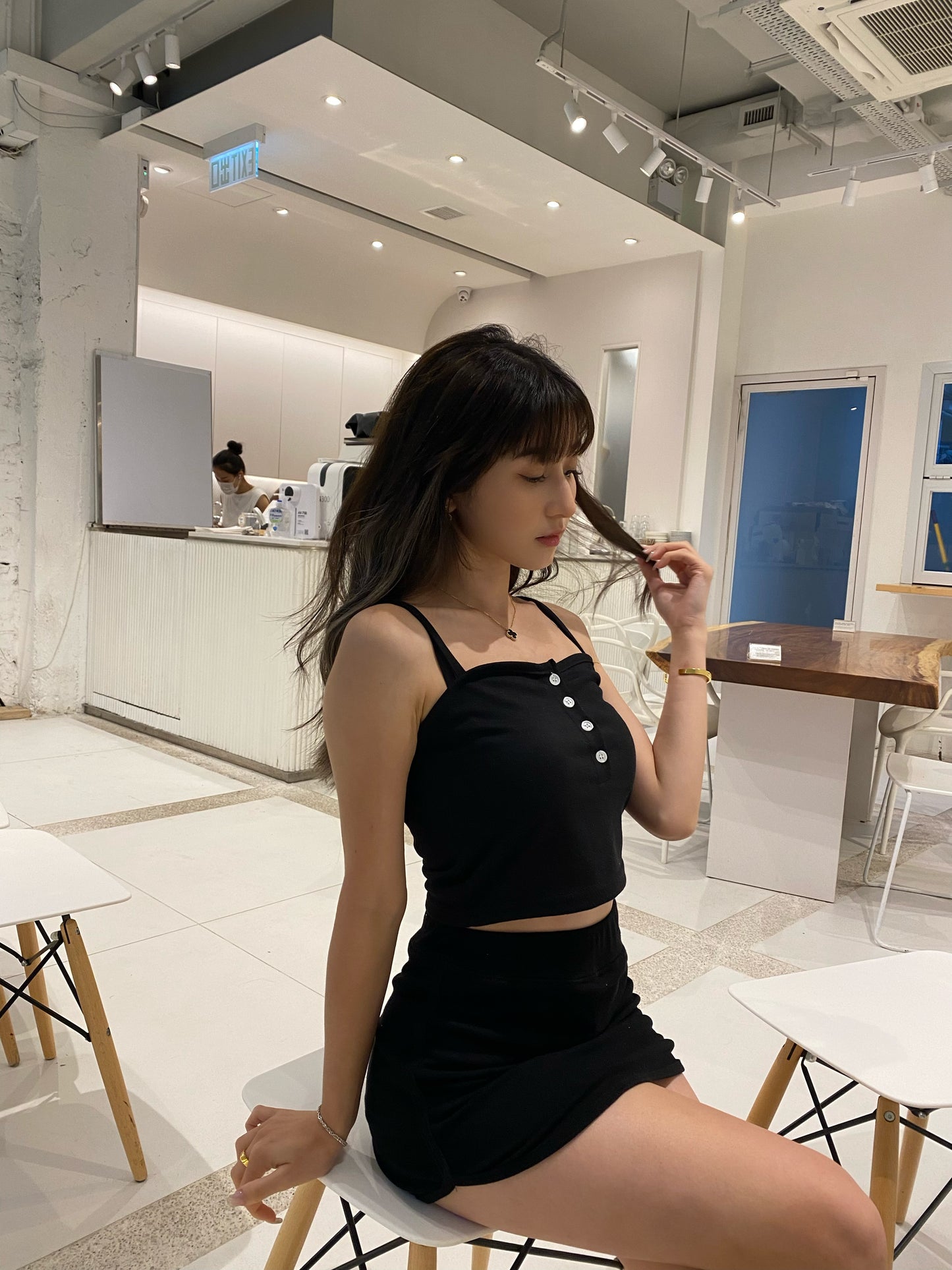 [春夏COMEBACK] 熱賣Restock!! 扣鈕款吊帶小背心