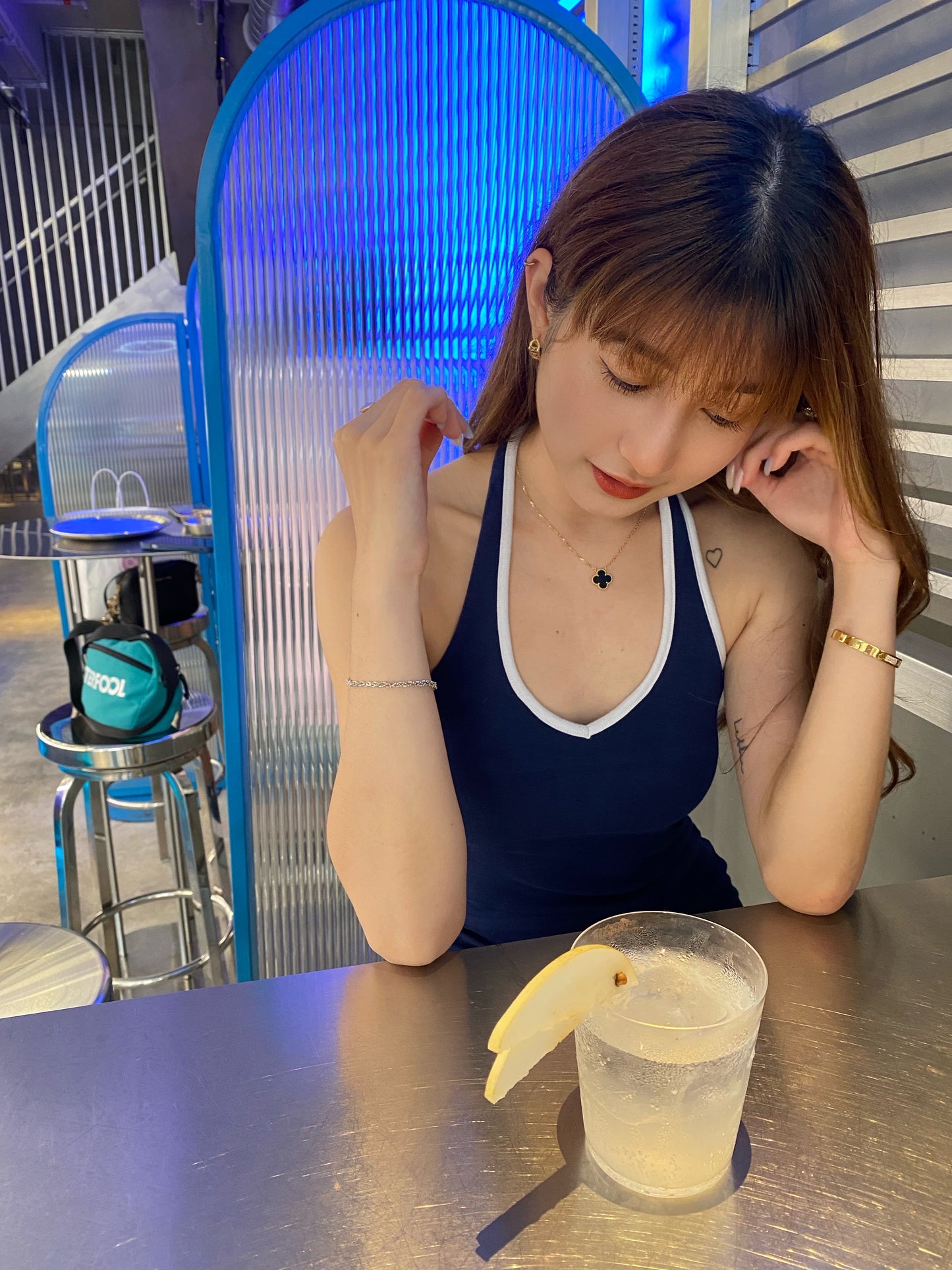 [春夏款COMEBACK!] 歐美款‪.ᐟ‪掛頸拼色貼身連身裙