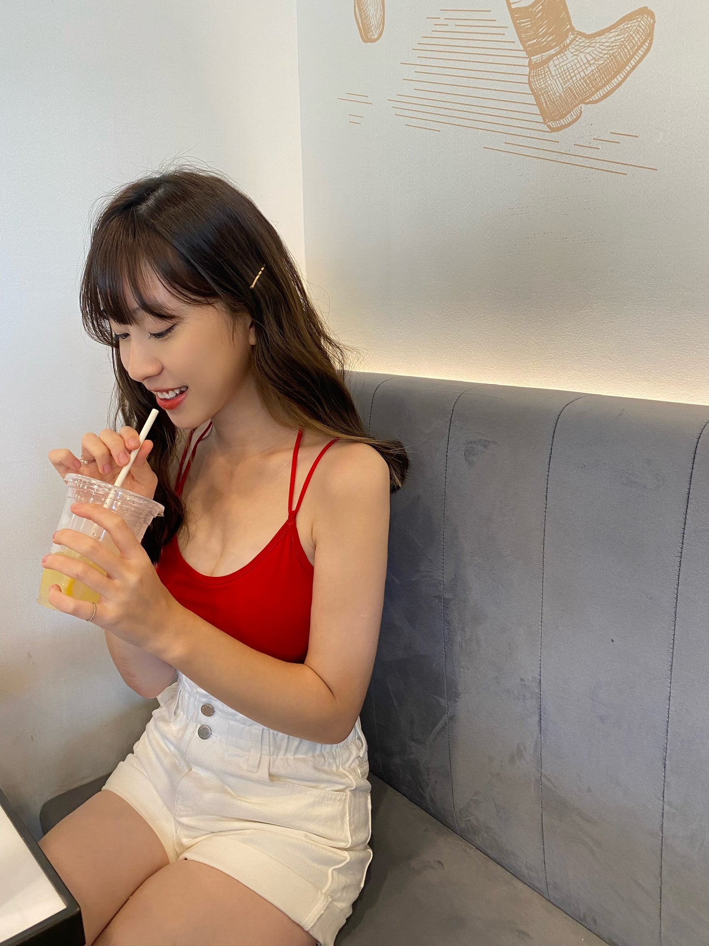 賣出1500+超性感吊帶Bra Top