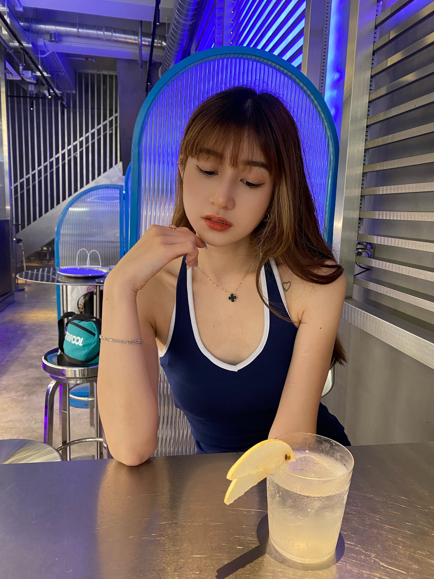 [春夏款COMEBACK!] 歐美款‪.ᐟ‪掛頸拼色貼身連身裙